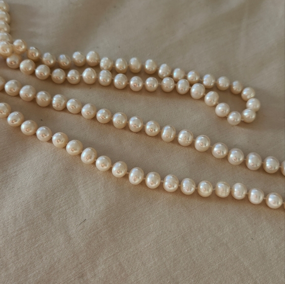 Genuine Classic White Freshwater Pearl Long Necklace - Picture 3 of 7